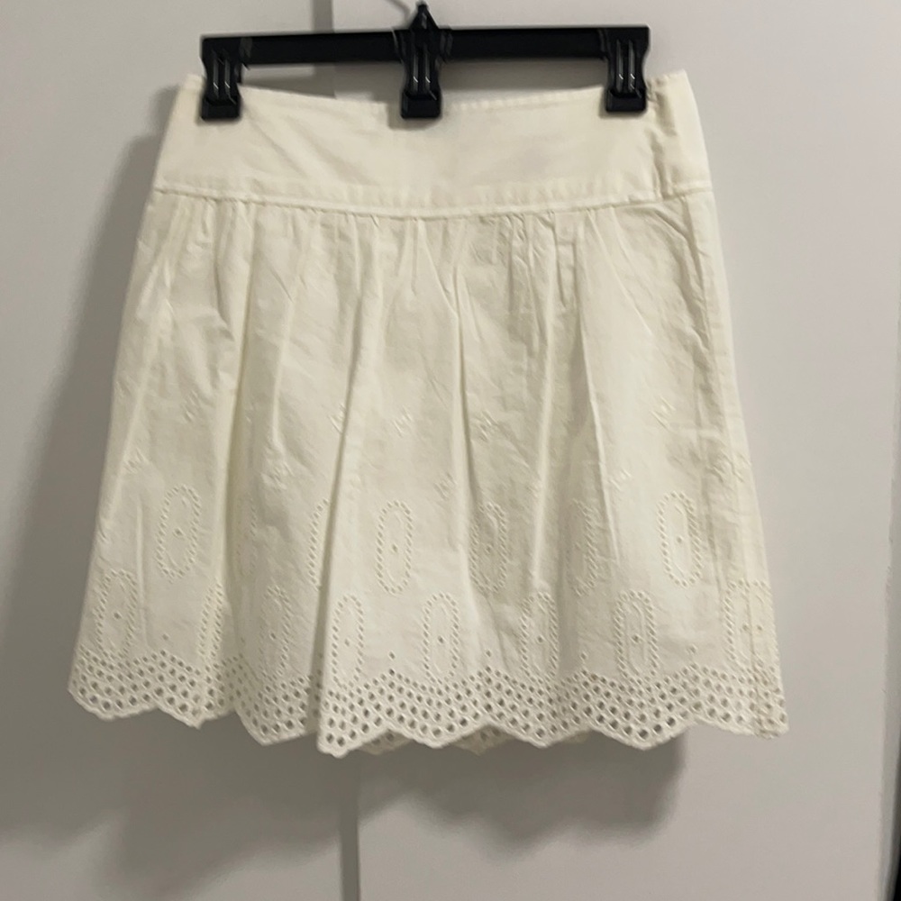 Eyelet skirt